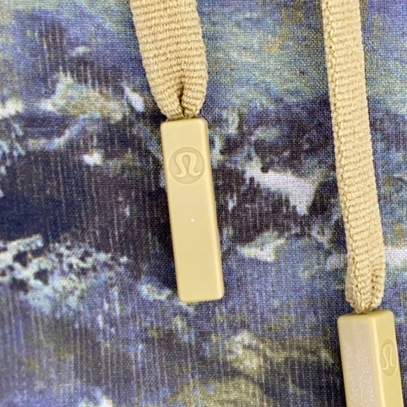 Lululemon T.H.E. Linerless Short 9" High Dive Auric Gold Multi Size XXL - Picture 8 of 11